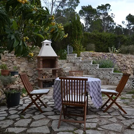 Casa Familiar Tranquila Con Piscina, Jardin Privado, Barbacoa Y Vista Al Castillo Y Montanas - Es-323-14 Prázdninový dům
