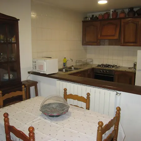 Casa Familiar Tranquila Con Piscina, Jardin Privado, Barbacoa Y Vista Al Castillo Y Montanas - Es-323-14 Prázdninový dům *