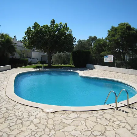 Casa Familiar Tranquila Con Piscina, Jardin Privado, Barbacoa Y Vista Al Castillo Y Montanas - Es-323-14